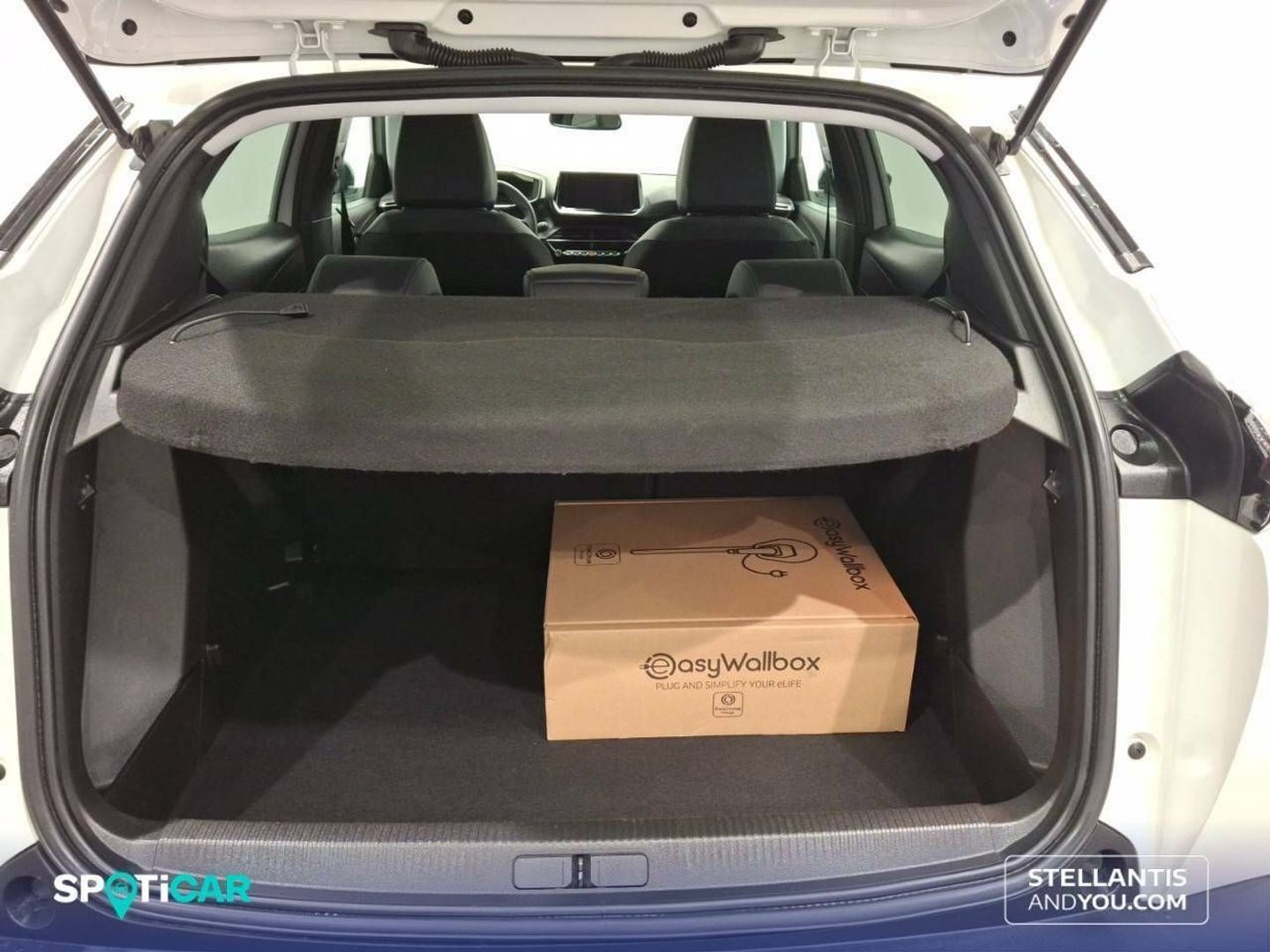 Peugeot e-2008 Eléctrico Allure Pack 100 kW (136 CV) Blanco SUV