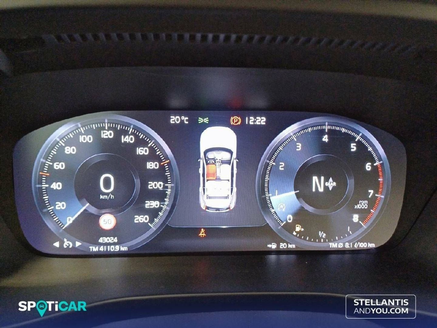 Volvo XC40 T3 Momentum Core 120 kW (163 CV) Blanco SUV
