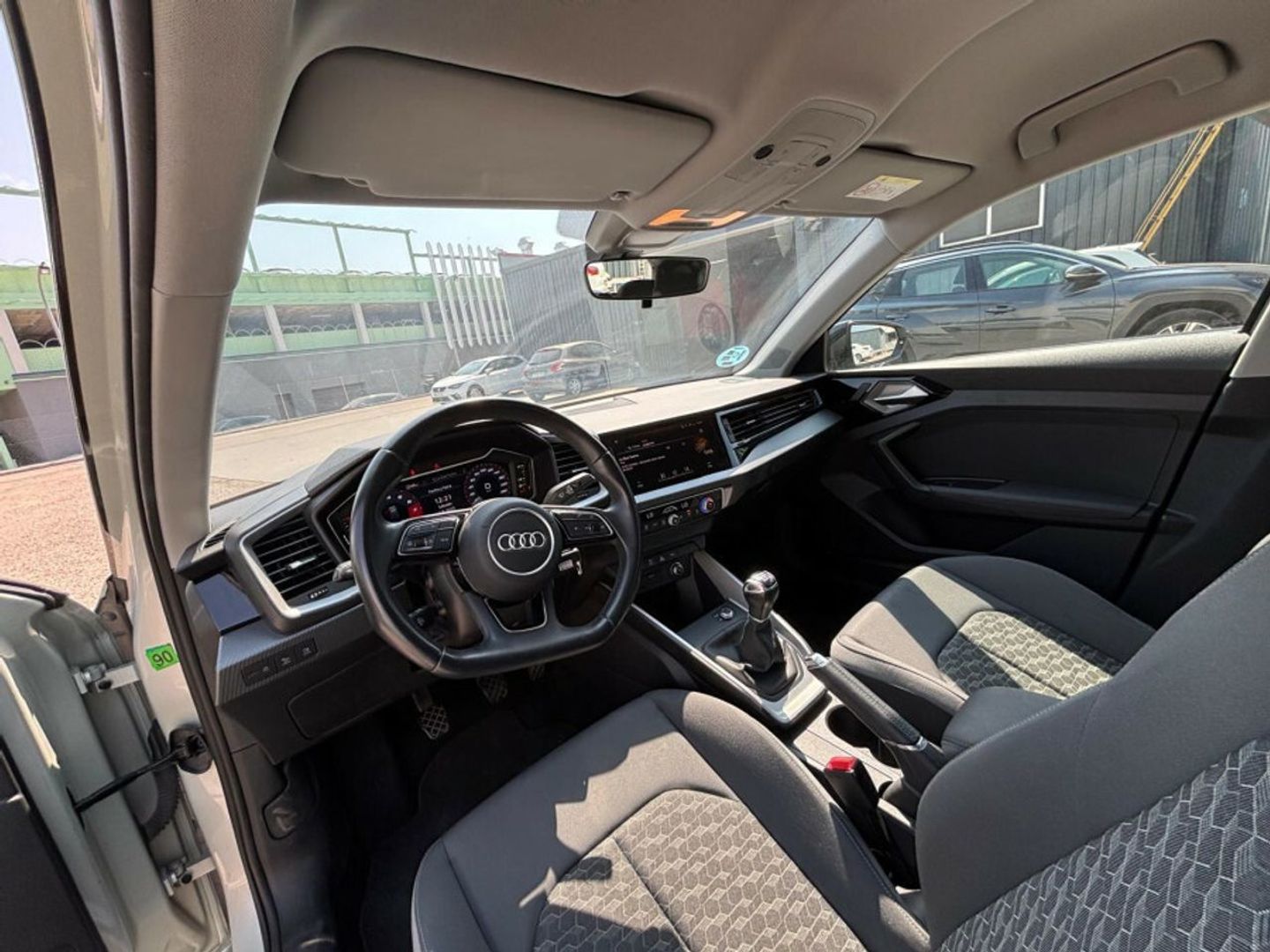 Audi A1 Sportback Adrenalin edition 30 TFSI 81 kW (110 CV) Gris Plata Compact