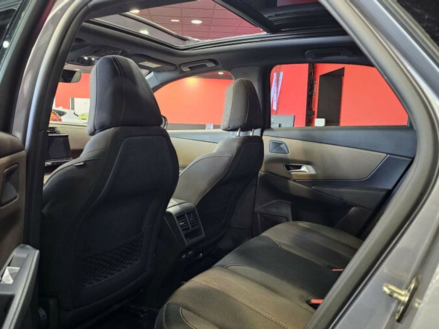 DS DS7 Crossback BlueHDi 130 DE Bastille + AT 96 kW (130 CV) Gris All Terrain / Pick-up