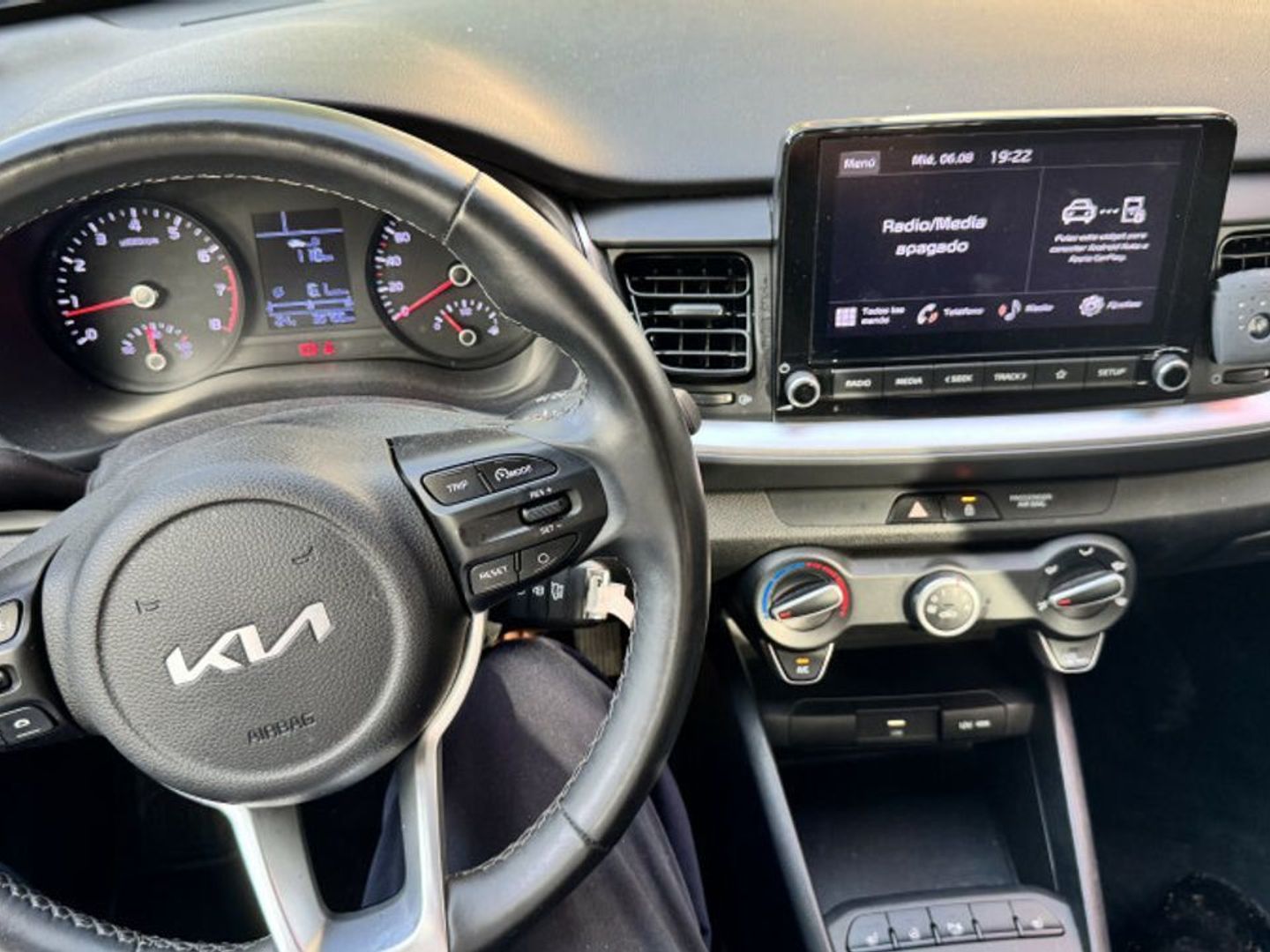 Kia Stonic 1.2 DPi Concept 62 kW (84 CV) Negro SUV