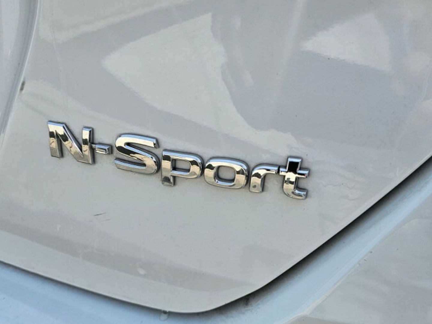 Nissan Micra IG-T N-Sport 68 kW (92 CV) Blanco Compact