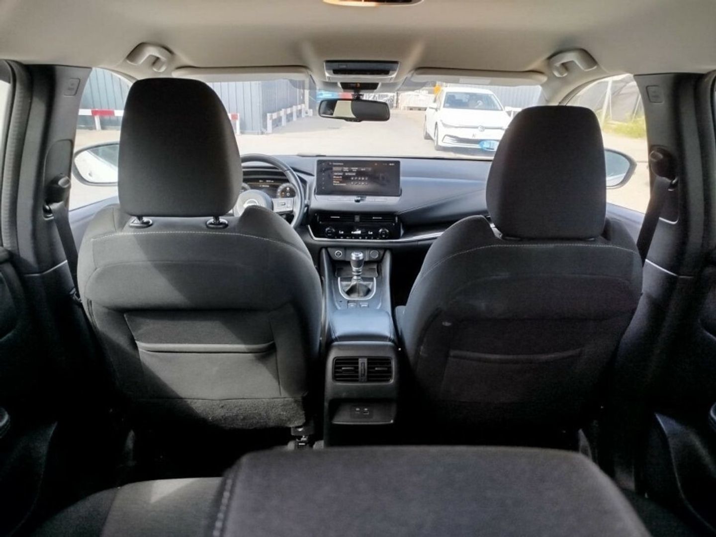 Nissan Qashqai DIG-T 140 mHEV N-Connecta 4x2 103 kW (140 CV) Blanco SUV