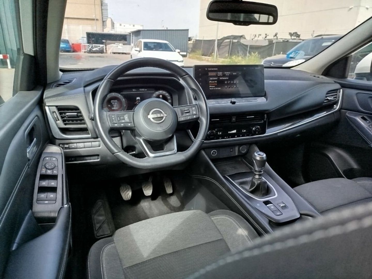 Nissan Qashqai DIG-T 140 mHEV N-Connecta 4x2 103 kW (140 CV) Blanco SUV