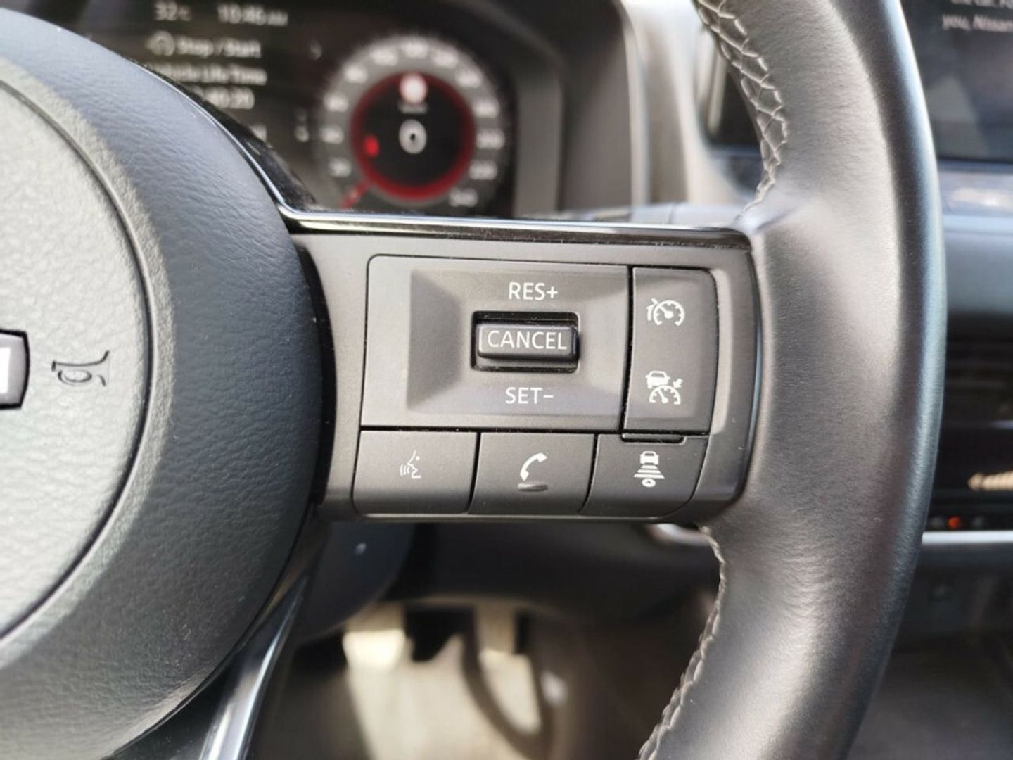 Nissan Qashqai DIG-T 140 mHEV N-Connecta 4x2 103 kW (140 CV) Blanco SUV