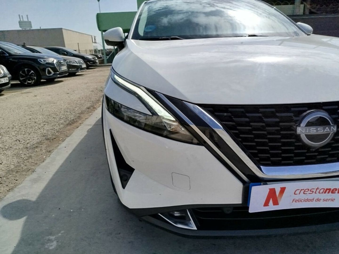 Nissan Qashqai DIG-T 140 mHEV N-Connecta 4x2 103 kW (140 CV) Blanco SUV