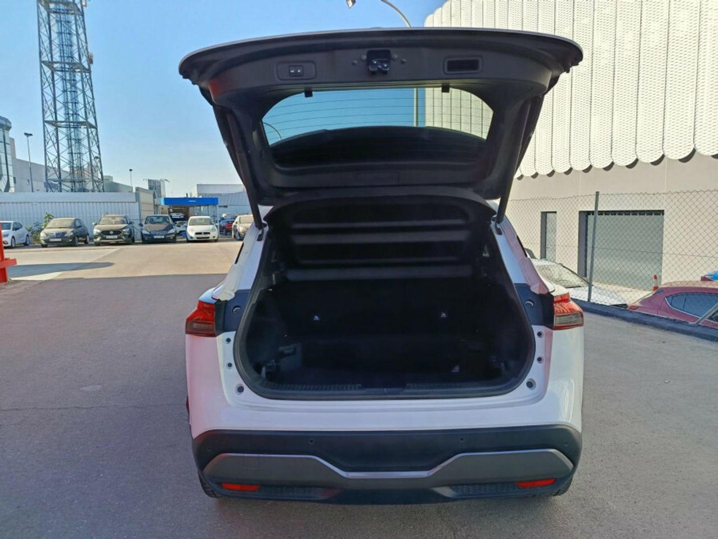 Nissan Qashqai DIG-T 160 mHEV Tekna Xtronic 116 kW (158 CV) Blanco SUV