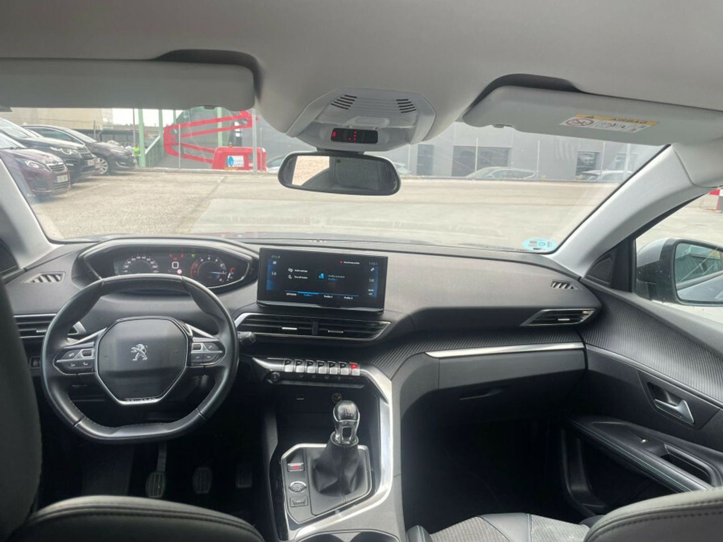 Peugeot 3008 PureTech 130 S&S Allure 96 kW (130 CV) Gris SUV