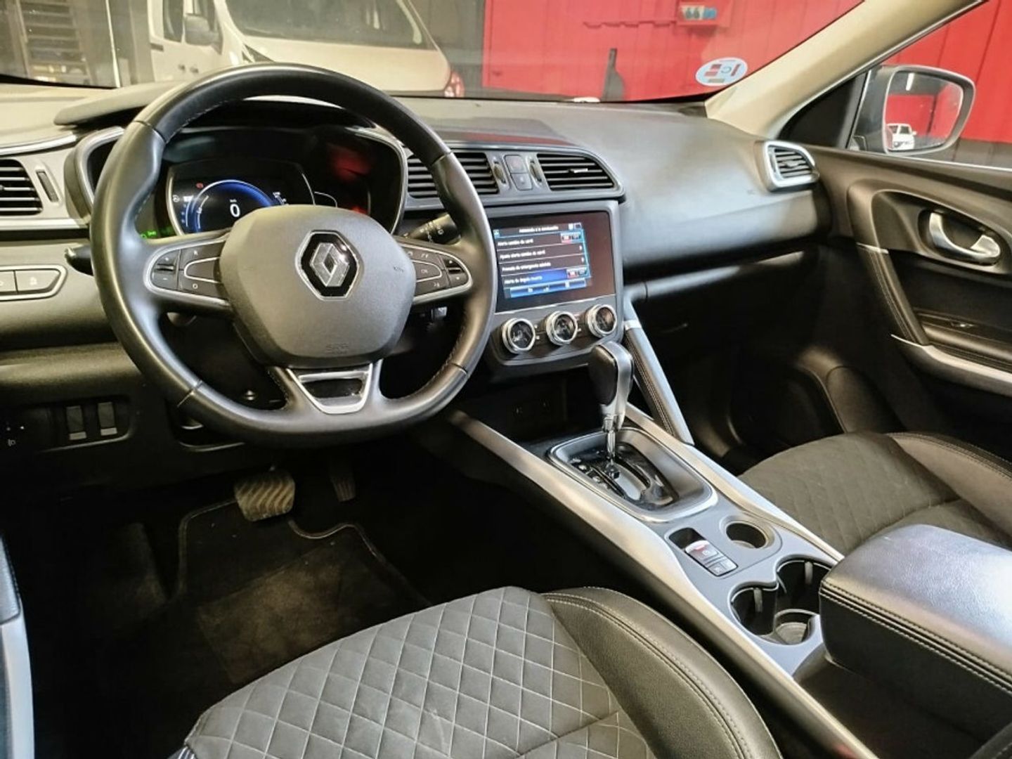 Renault Kadjar Techno TCe GPF 103 kW (140 CV) EDC Negro Sedan
