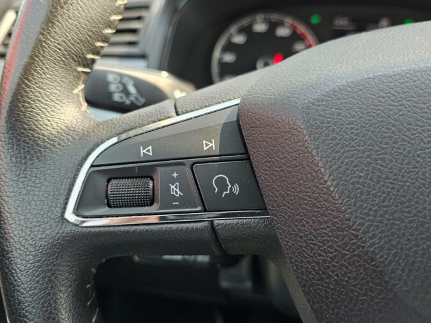 SEAT Arona 1.0 TSI Style Go Eco 85 kW (115 CV) Blanco SUV