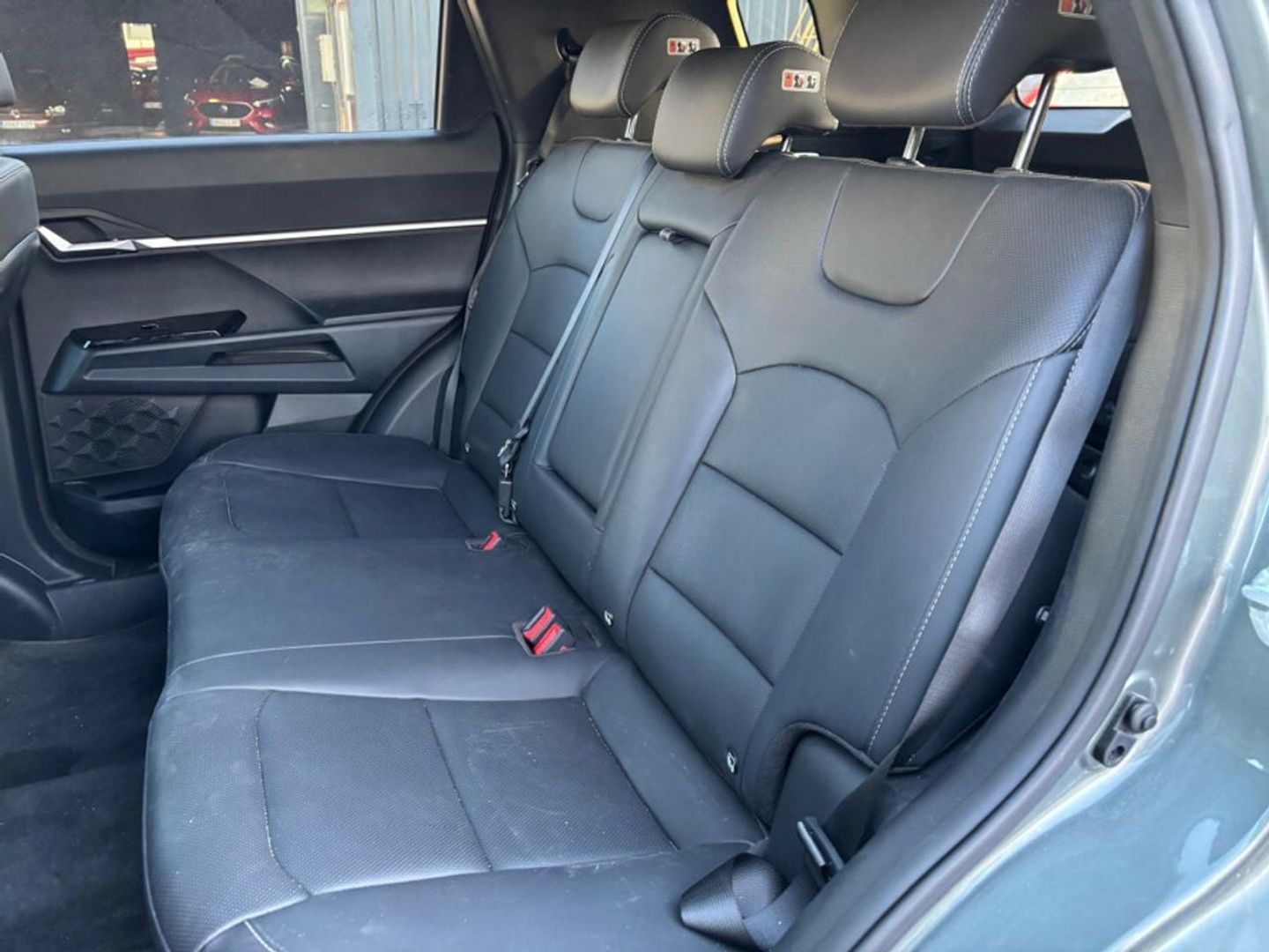 Ssangyong Torres G15 Life Auto 120 kW (163 CV) Gris All Terrain / Pick-up