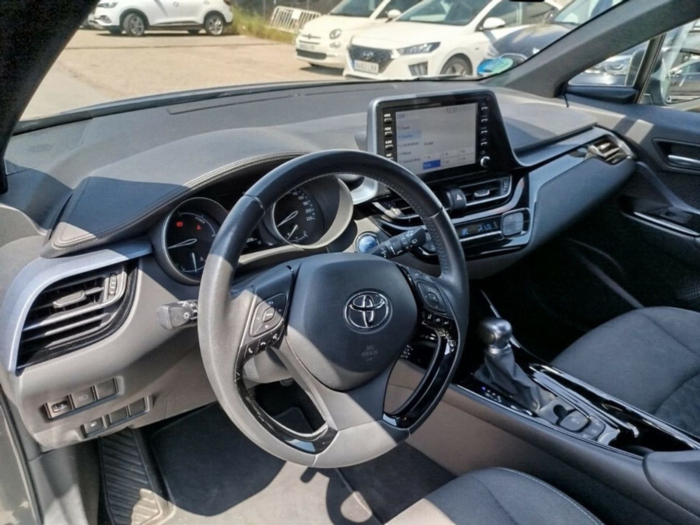 Toyota C-HR 180H Advance 135 kW (184 CV) Gris SUV