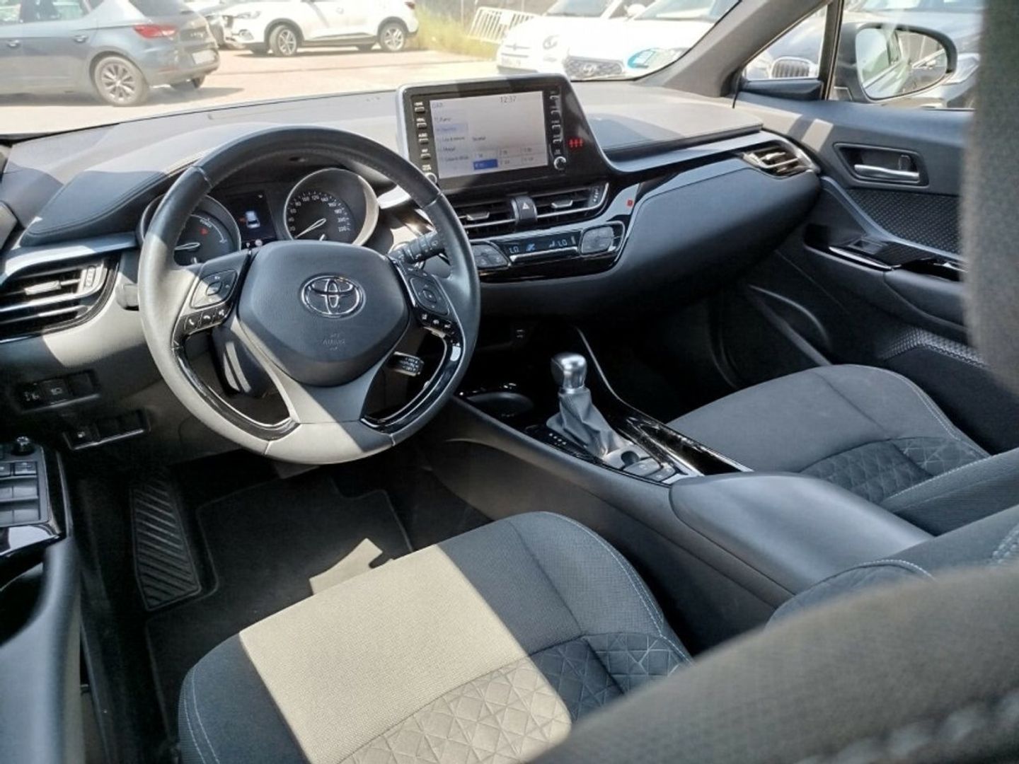 Toyota C-HR 180H Advance 135 kW (184 CV) Gris SUV