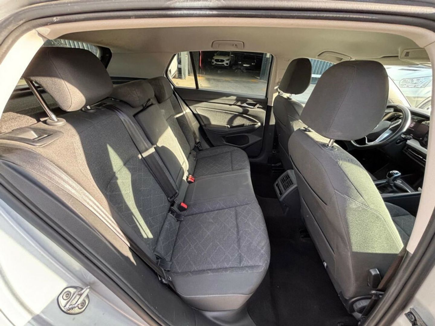 Volkswagen Golf Life 1.0 TSI 81 kW (110 CV) Gris Plata Compact