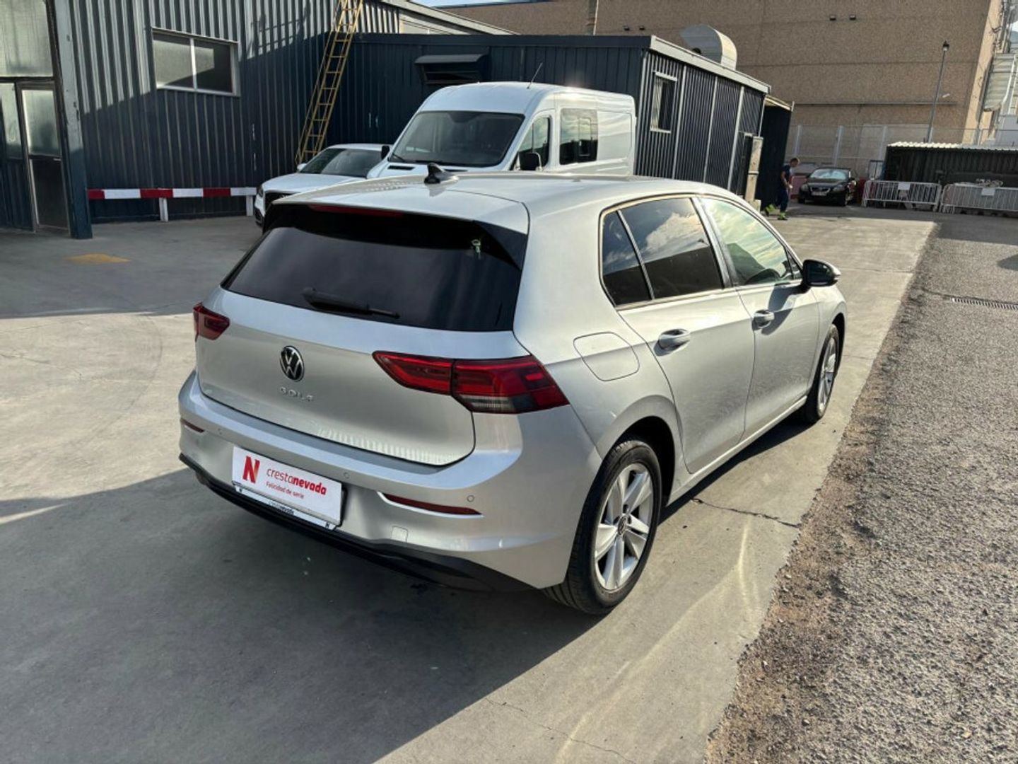 Volkswagen Golf Life 1.0 TSI 81 kW (110 CV) Gris Plata Compact