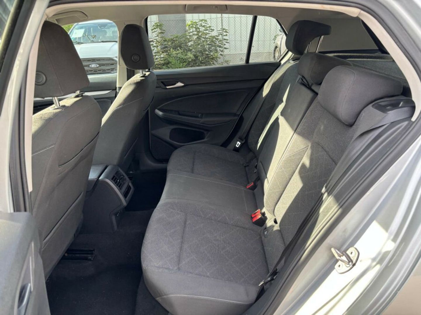 Volkswagen Golf Life 1.0 TSI 81 kW (110 CV) Gris Plata Compact