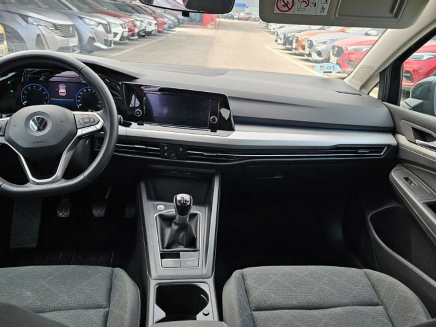 Volkswagen Golf Life 1.5 TSI 96 kW (130 CV) Negro Compact