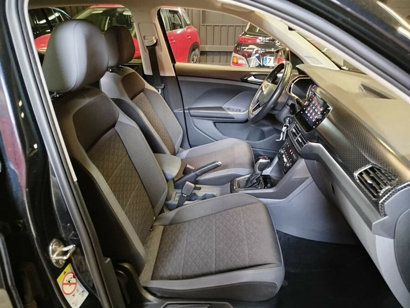 Volkswagen T-Cross Sport 1.0 TSI 81 kW (110 CV) DSG Negro SUV