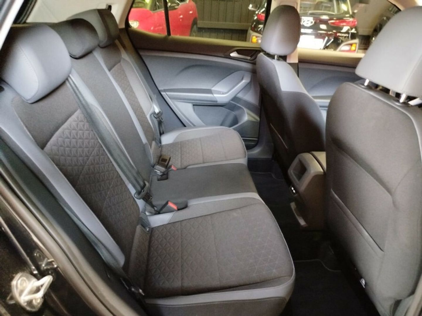 Volkswagen T-Cross Sport 1.0 TSI 81 kW (110 CV) DSG Negro SUV