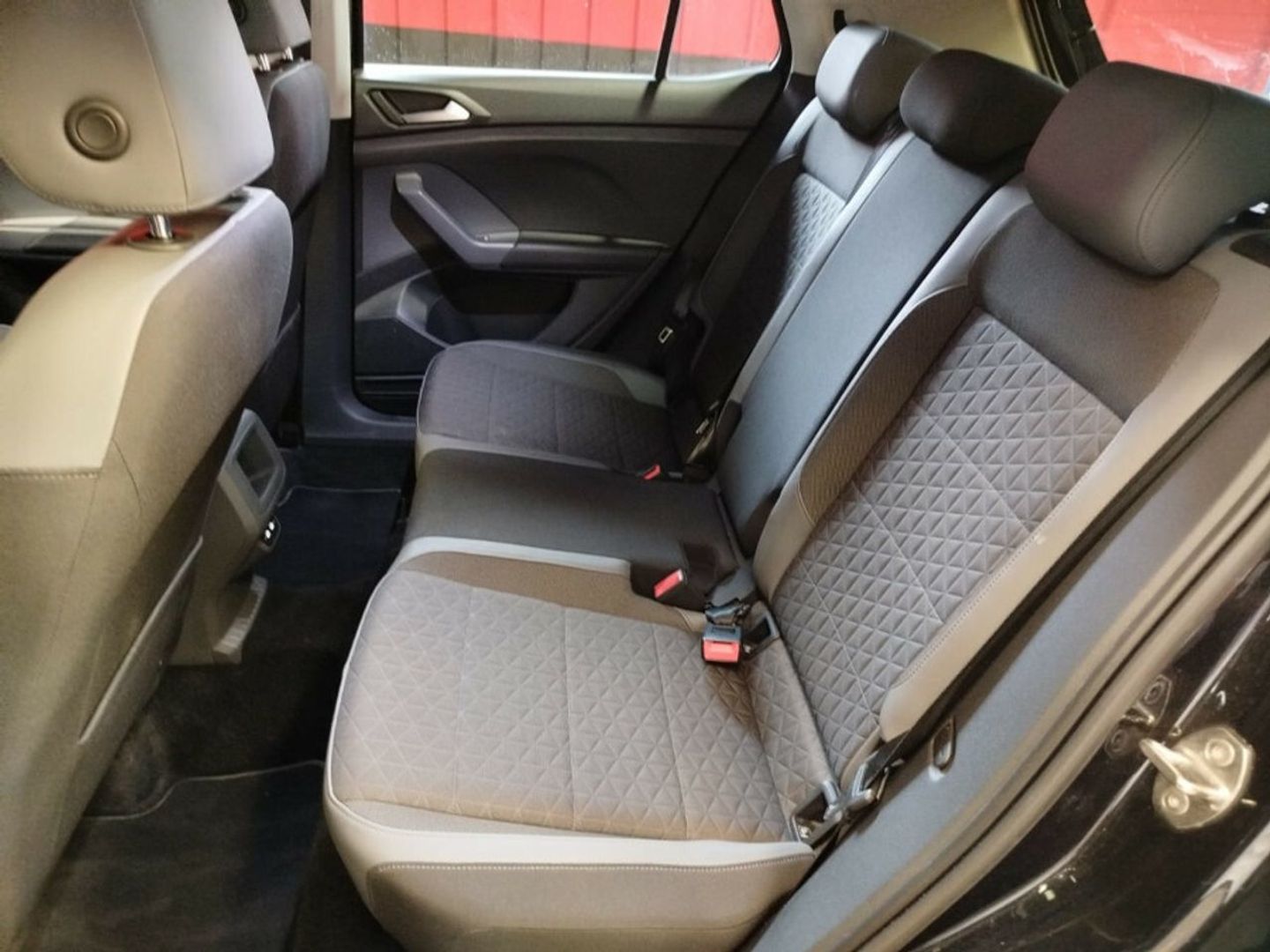 Volkswagen T-Cross Sport 1.0 TSI 81 kW (110 CV) DSG Negro SUV