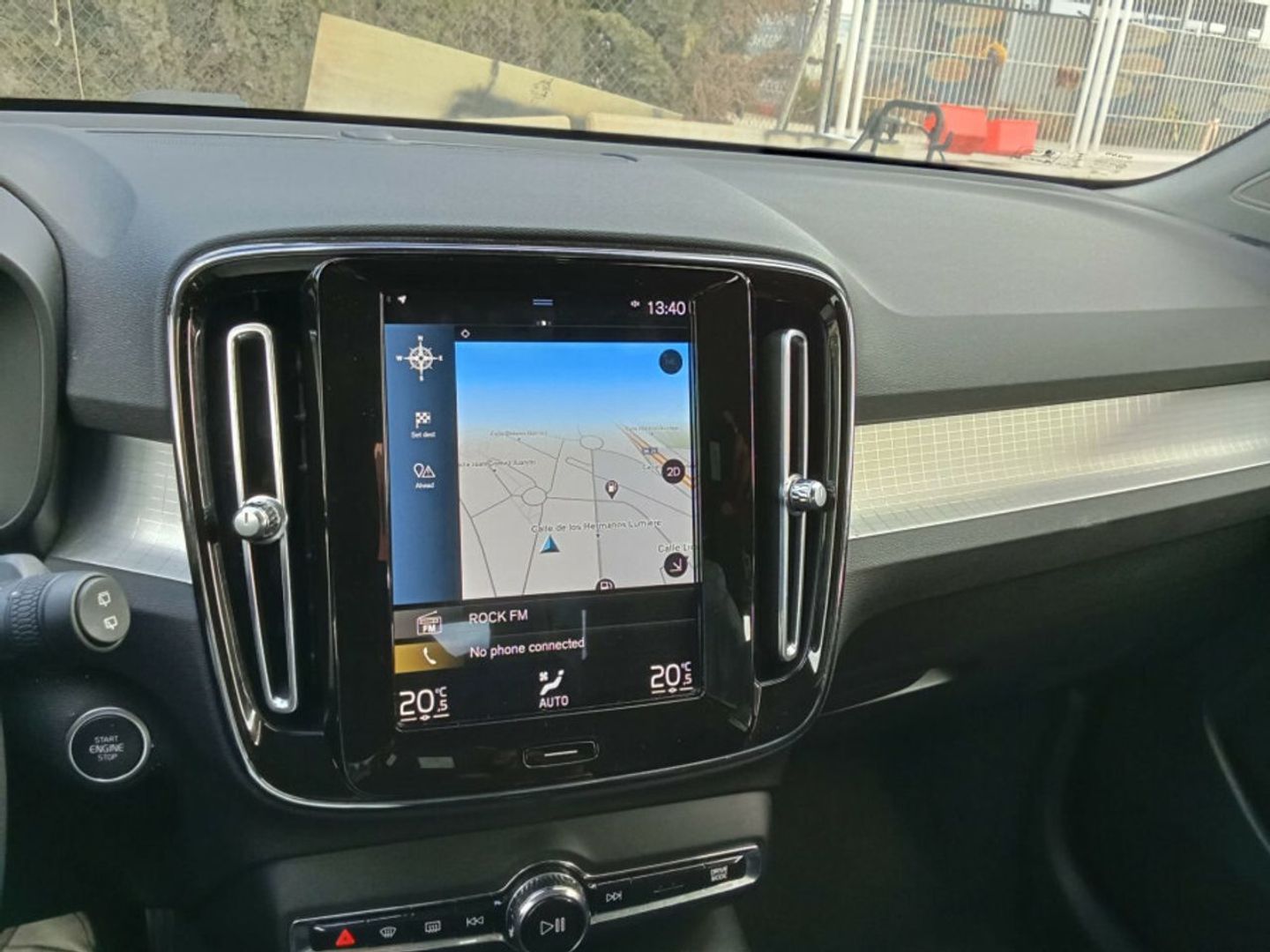 Volvo XC40 B4 G Momentum Pro AWD Auto 145 kW (197 CV) Negro SUV