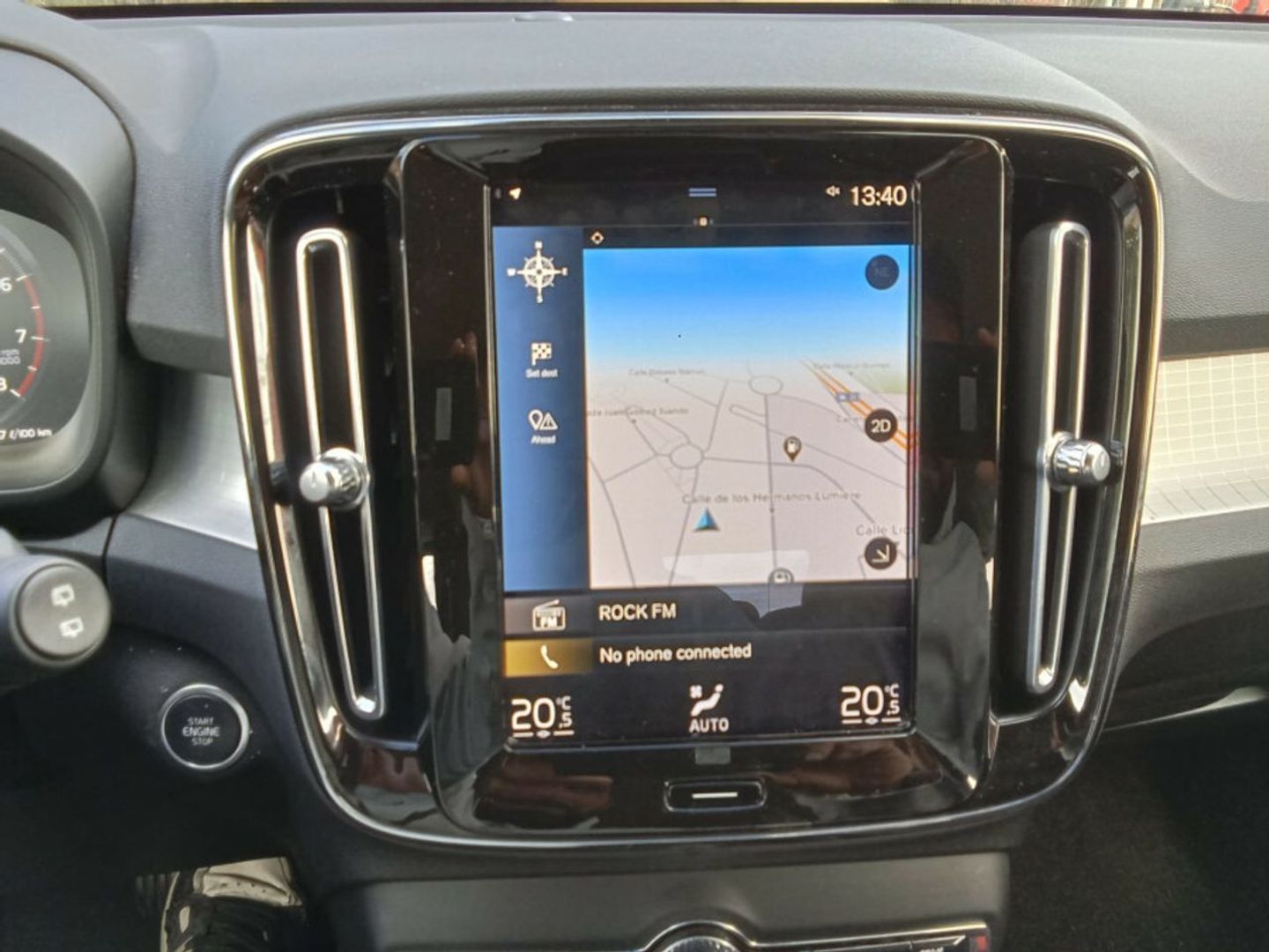 Volvo XC40 B4 G Momentum Pro AWD Auto 145 kW (197 CV) Negro SUV