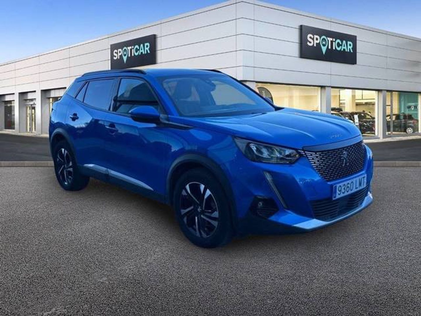 Peugeot 2008 BlueHDi 130 S&S Allure Pack EAT8 96 kW (130 CV) Azul All Terrain / Pick-up
