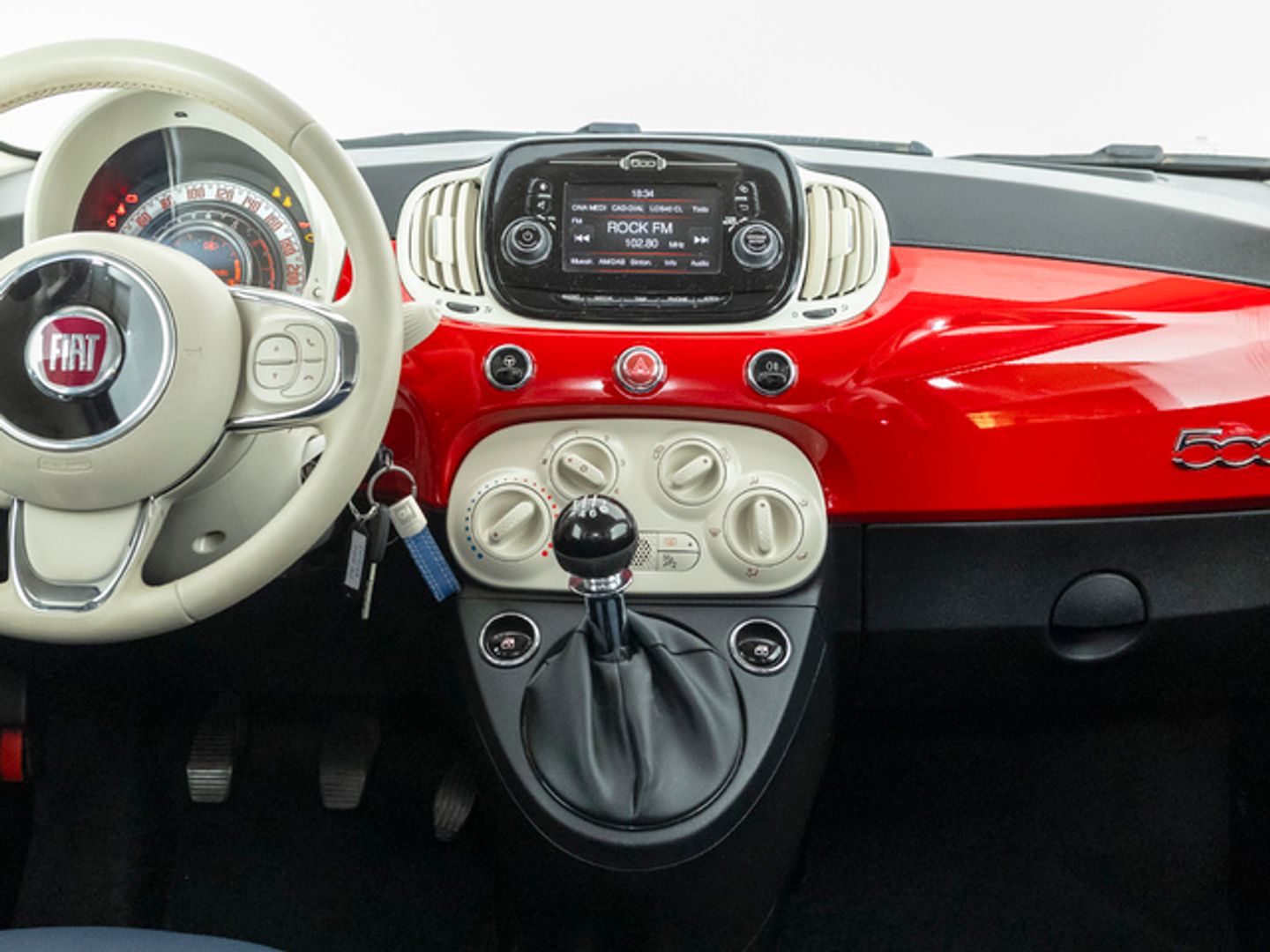 Fiat 500 1.0 Hybrid Cult 51 kW (70 CV) Rojo Compact
