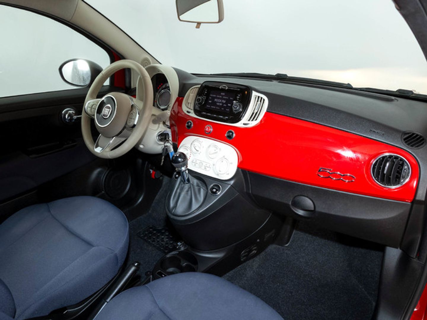 Fiat 500 1.0 Hybrid Cult 51 kW (70 CV) Rojo Compact