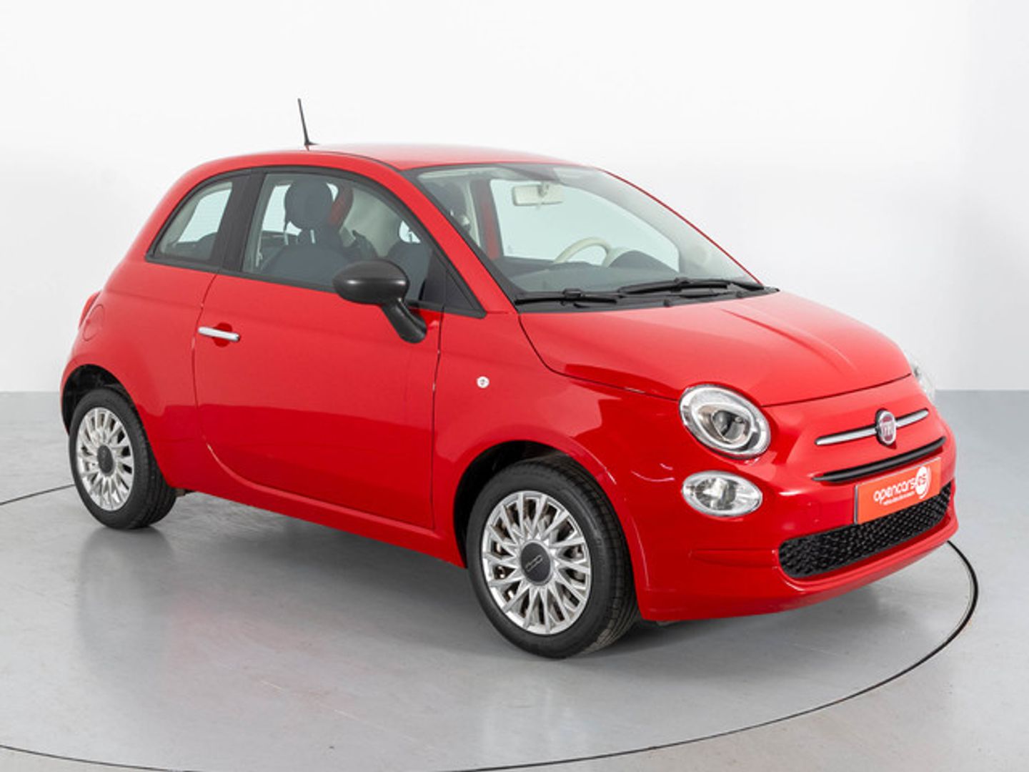 Fiat 500 1.0 Hybrid Cult 51 kW (70 CV) Rojo Compact