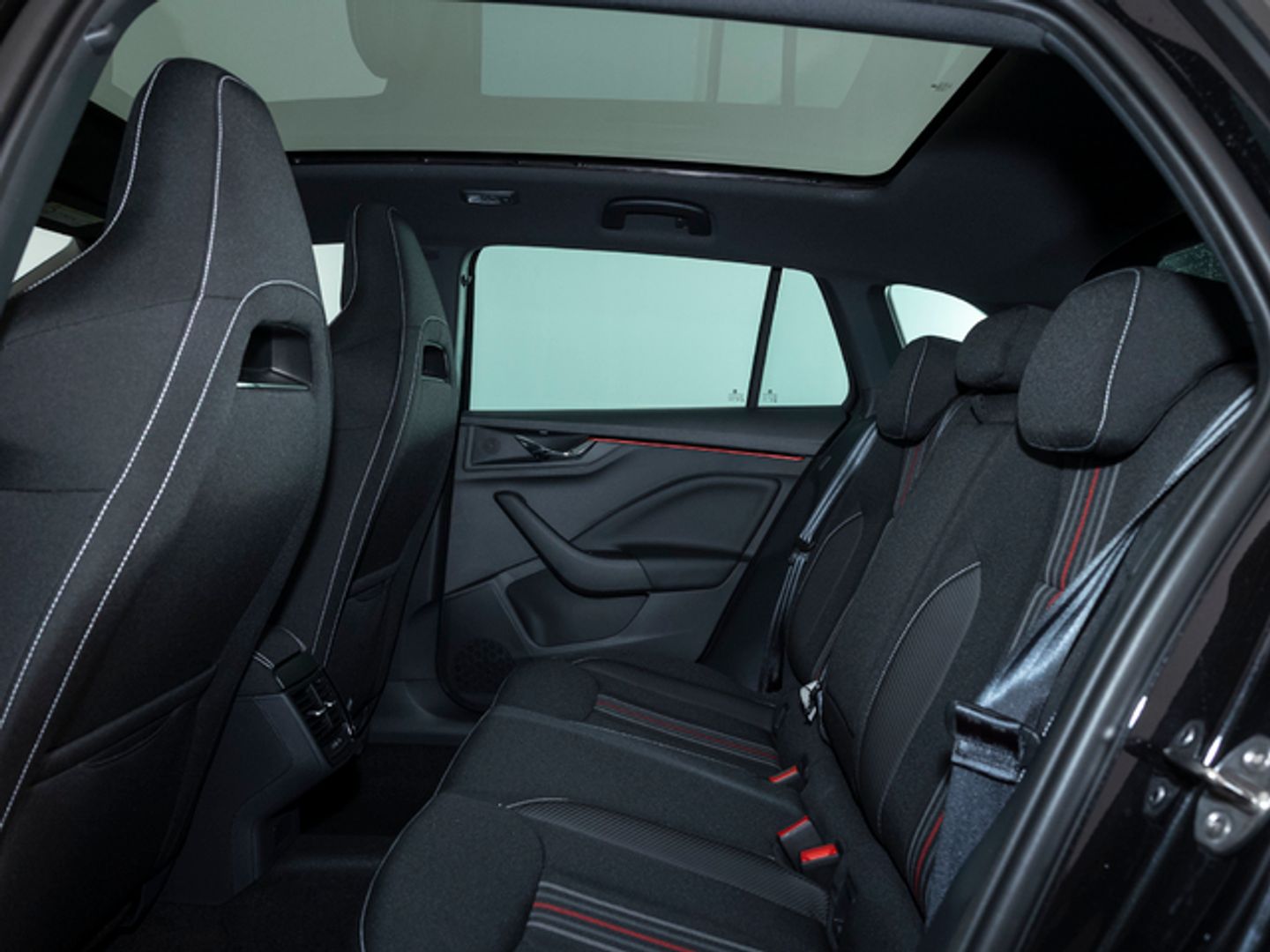 Skoda Scala 1.0 TSI Monte Carlo DSG 85 kW (115 CV) Negro Sedan