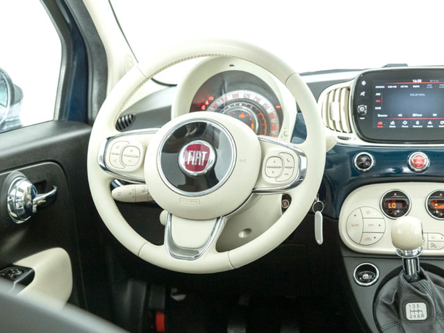 Fiat 500 1.0 Hybrid Dolcevita 51 kW (70 CV) Azul Compact
