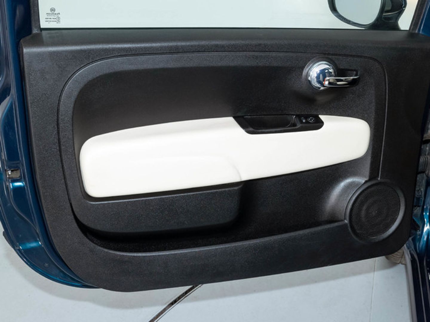 Fiat 500 1.0 Hybrid Dolcevita 51 kW (70 CV) Azul Compact