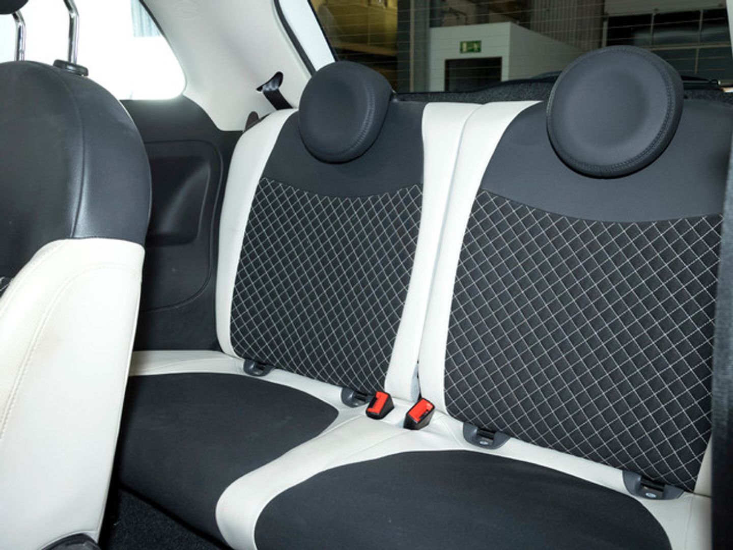 Fiat 500 1.0 Hybrid Dolcevita 51 kW (70 CV) Blanco Compact