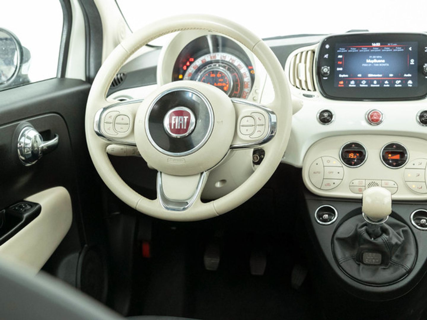 Fiat 500 1.0 Hybrid Dolcevita 51 kW (70 CV) Blanco Compact
