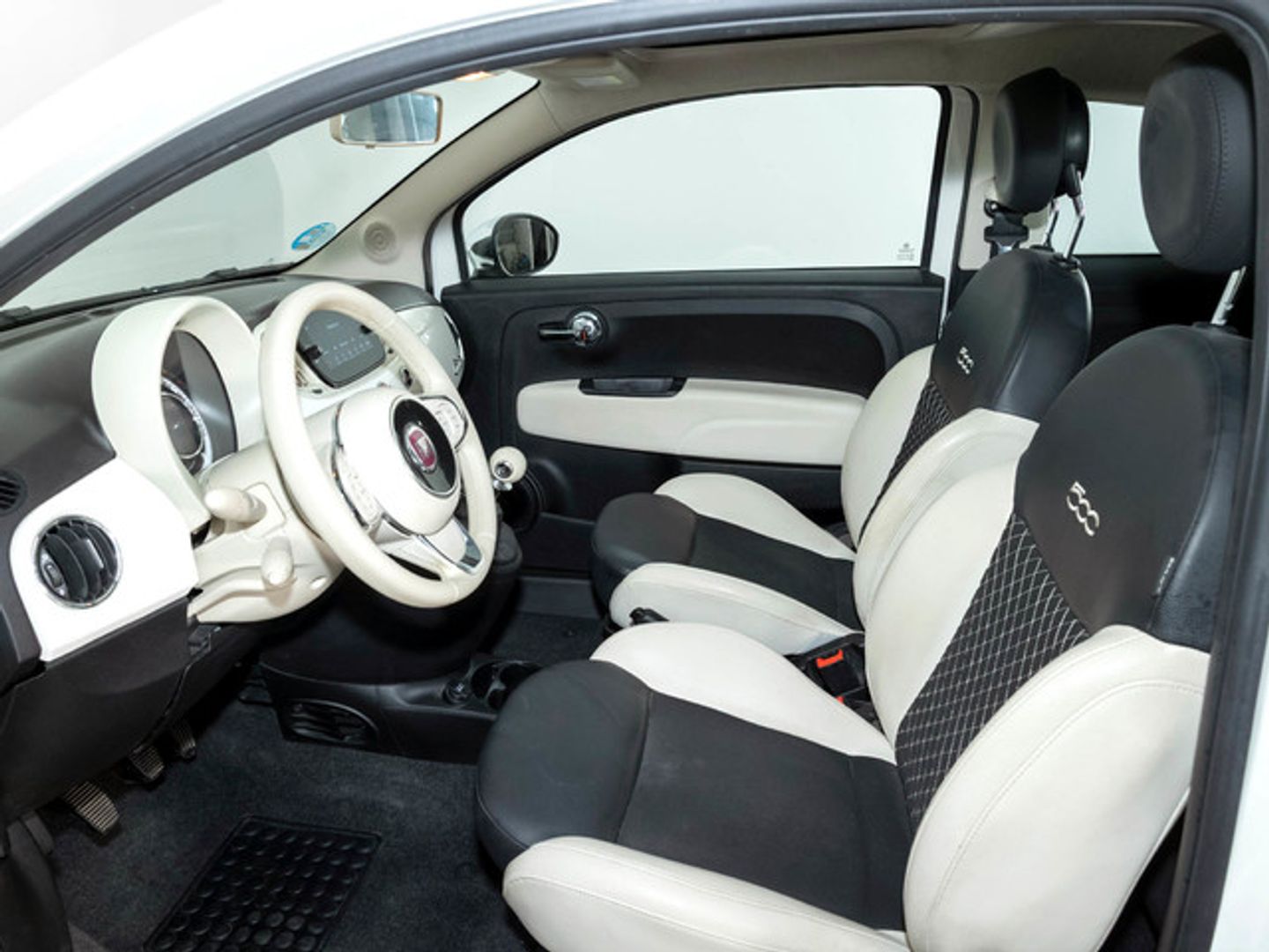 Fiat 500 1.0 Hybrid Dolcevita 51 kW (70 CV) Blanco Compact