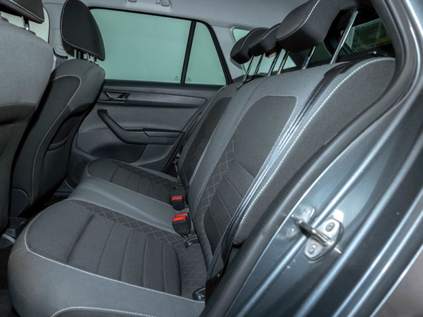 Skoda Fabia Combi 1.0 TSI Ambition 70 kW (95 CV) Gris Familiar