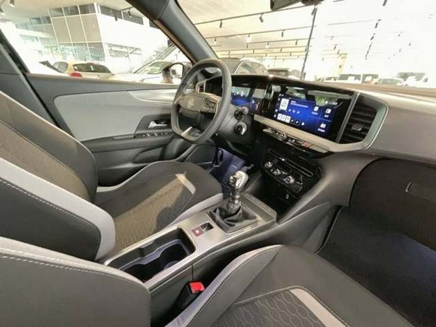 Opel Mokka 1.2 T Edition 74 kW (100 CV) Negro All Terrain / Pick-up