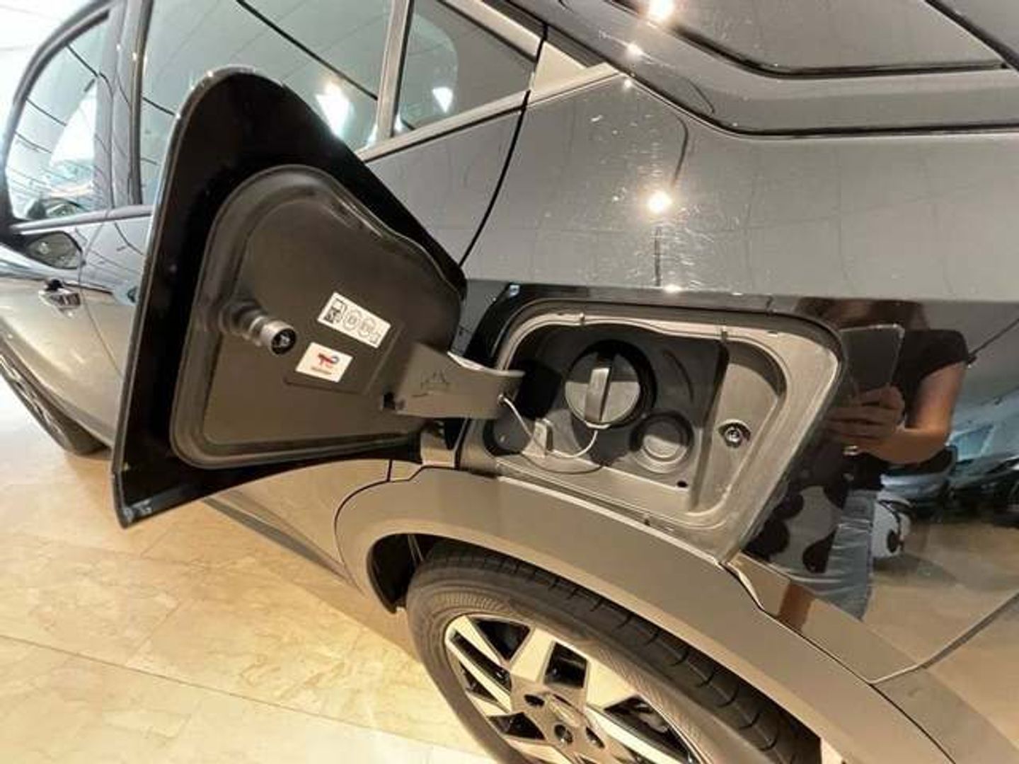 Opel Mokka 1.2 T Edition 74 kW (100 CV) Negro All Terrain / Pick-up