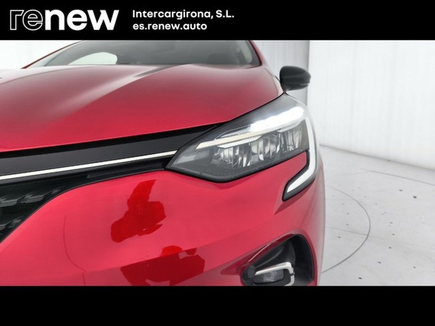 Renault Clio Equilibre E-Tech Híbrido 104 kW (140CV) Rojo Compact