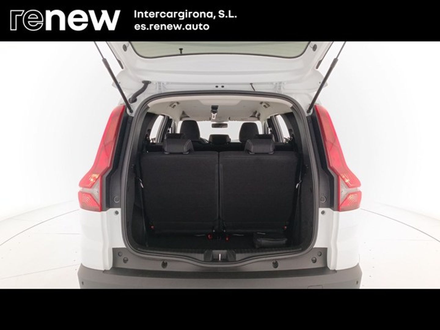 Dacia Jogger Expression TCe 7 plazas 81 kW (110 CV) Blanco Familiar