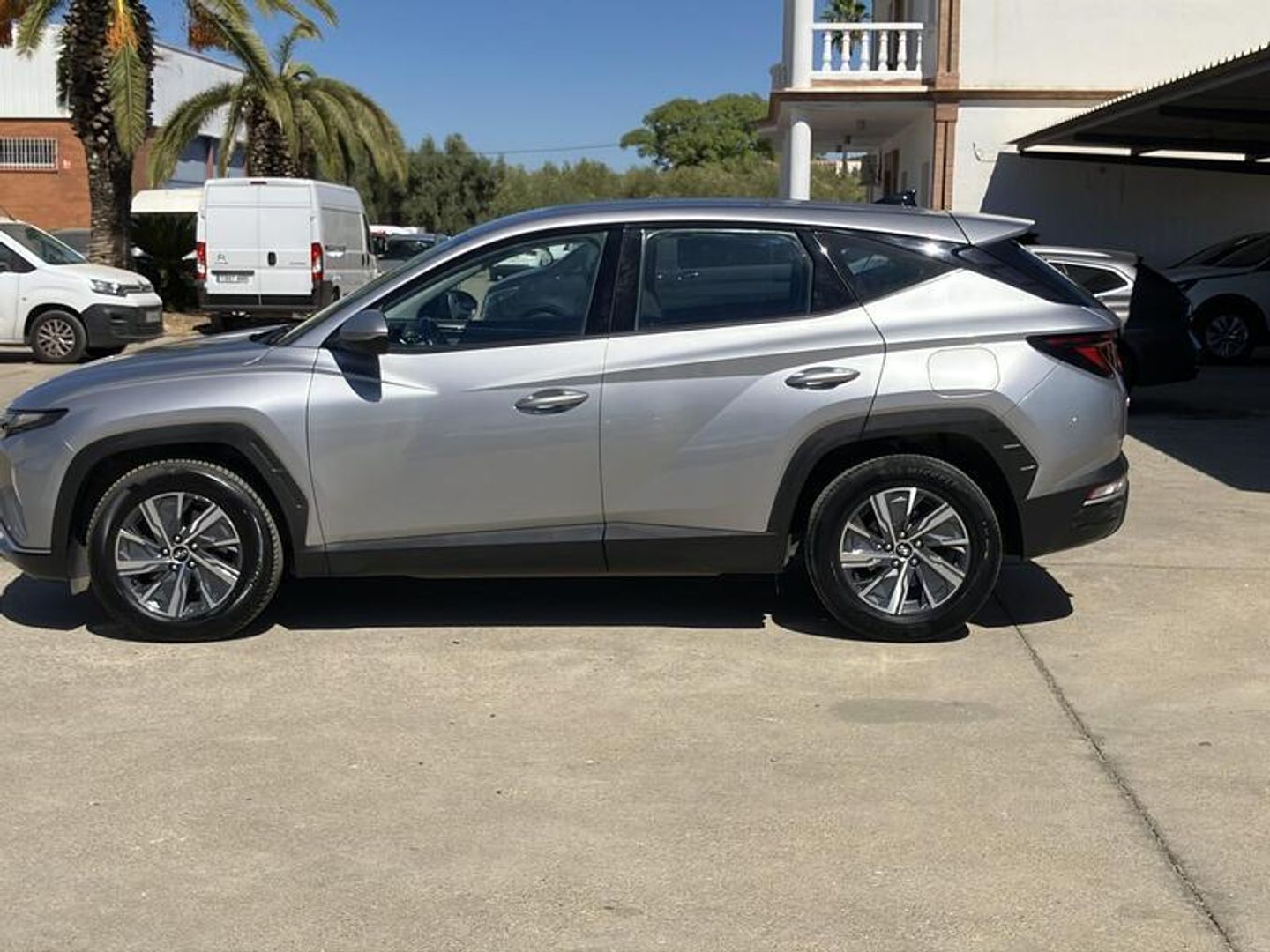 Hyundai Tucson 1.6 CRDI Klass 4x2 85 kW (115 CV) Gris Plata SUV