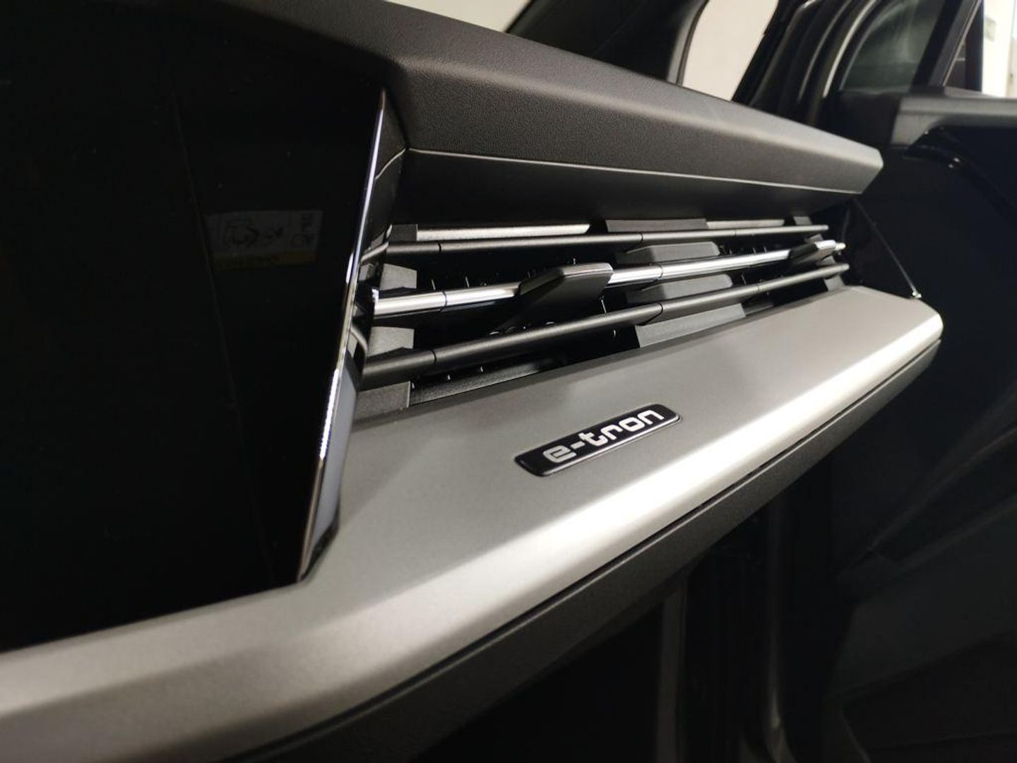 Audi Q4 Sportback e-tron Genuine edition 45 e-tron 82kWh 210 kW (286 CV)