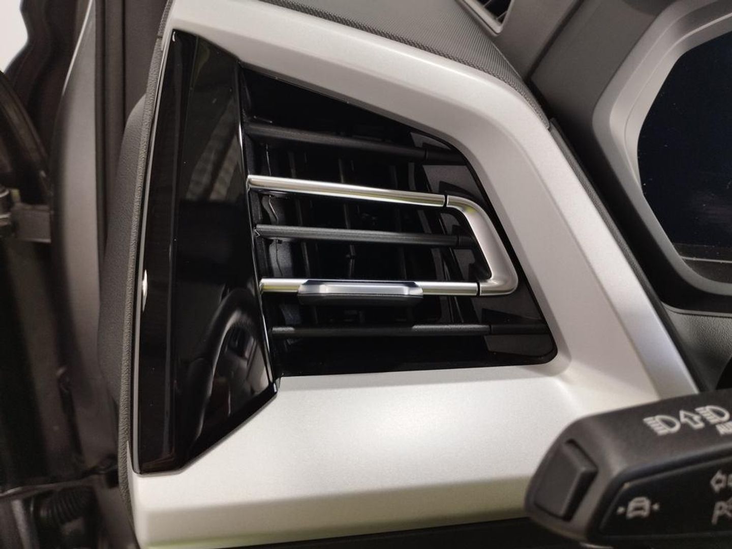Audi Q4 Sportback e-tron Genuine edition 45 e-tron 82kWh 210 kW (286 CV)