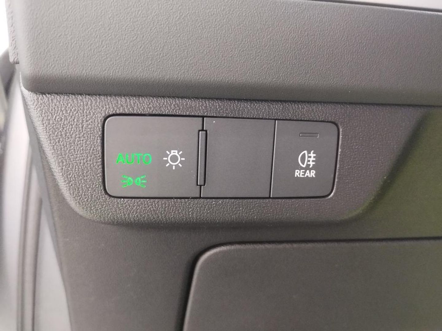 Audi Q4 e-tron Advanced 40 e-tron 63kWh 150 kW (204 CV)