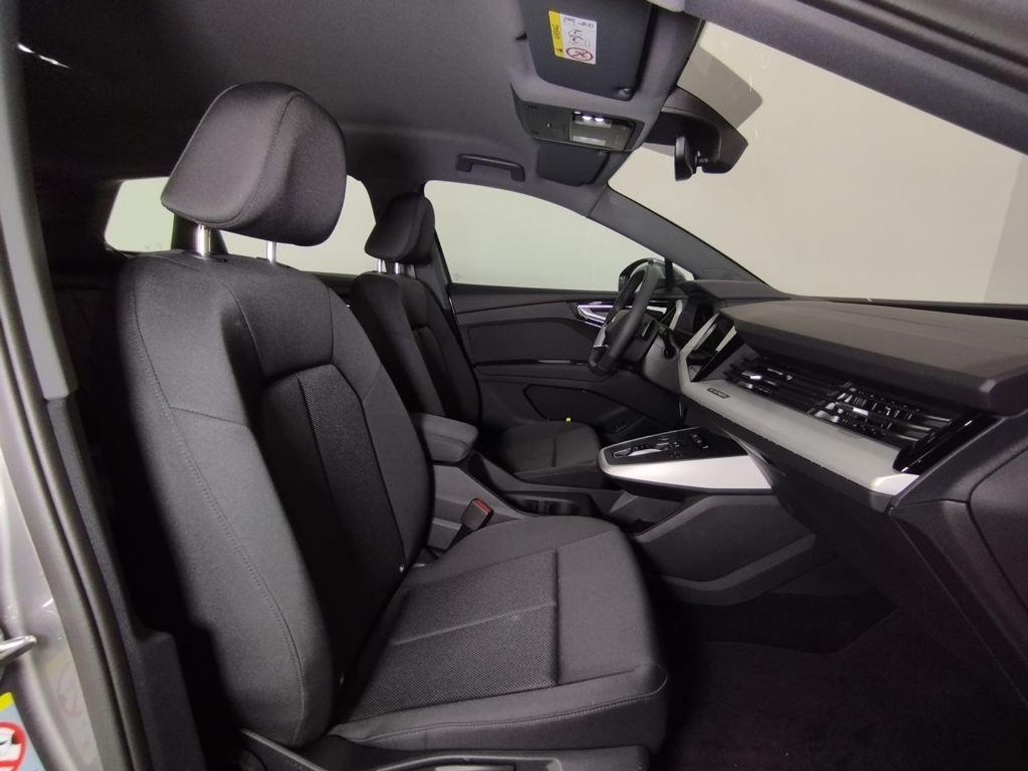 Audi Q4 e-tron Advanced 40 e-tron 63kWh 150 kW (204 CV)
