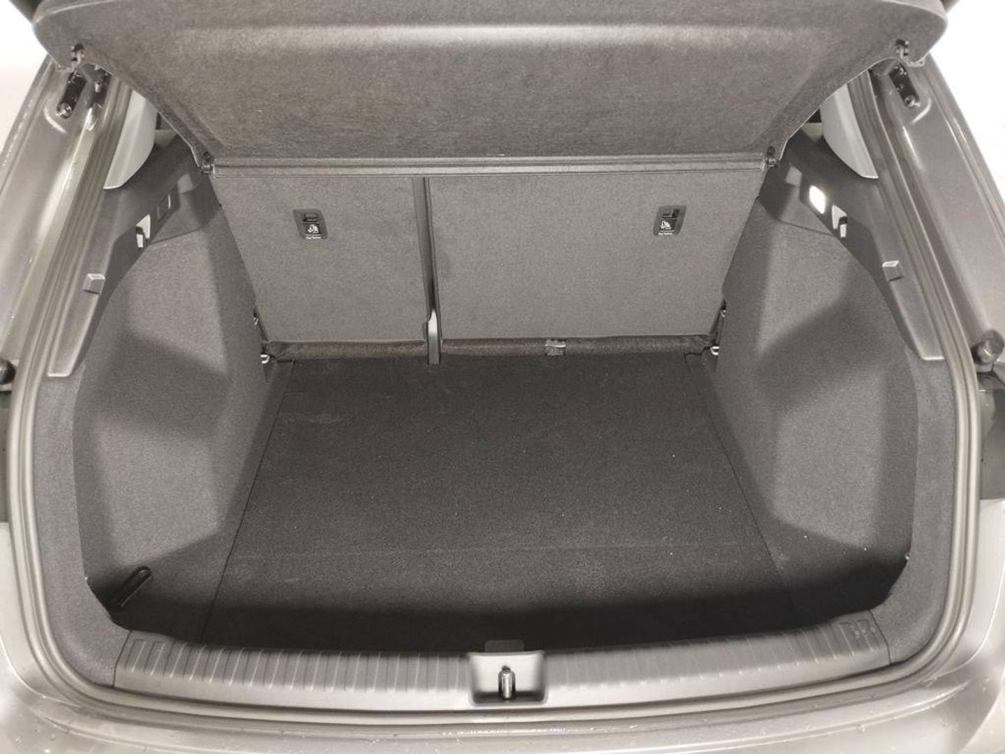 Audi Q4 e-tron Advanced 40 e-tron 63kWh 150 kW (204 CV)
