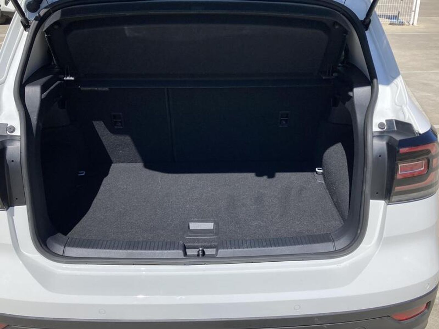 Volkswagen T-Cross Advance 1.0 TSI 81 kW (110 CV) DSG Blanco SUV
