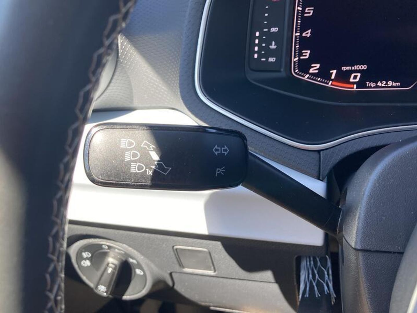 SEAT Arona 1.0 TSI Style Plus 81 kW (110 CV) Blanco SUV