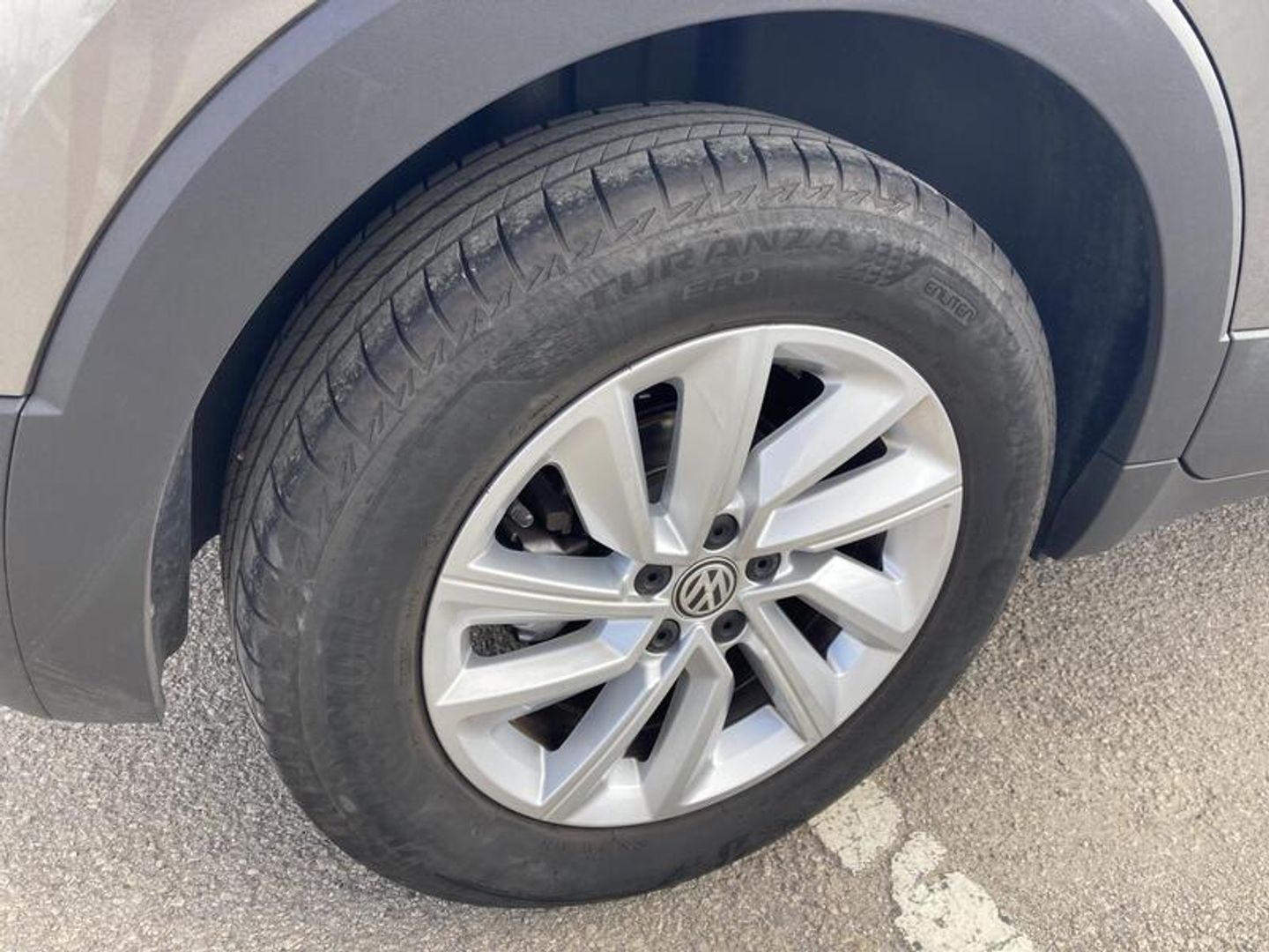 Volkswagen T-Cross Advance 1.0 TSI 85 kW (115 CV) DSG Gris SUV